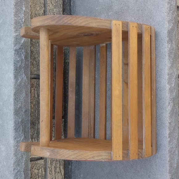 Rustic Handpainted Strawberry Wooden Basket, Red Green Brown. Storage Bin - Picture 3 of 6